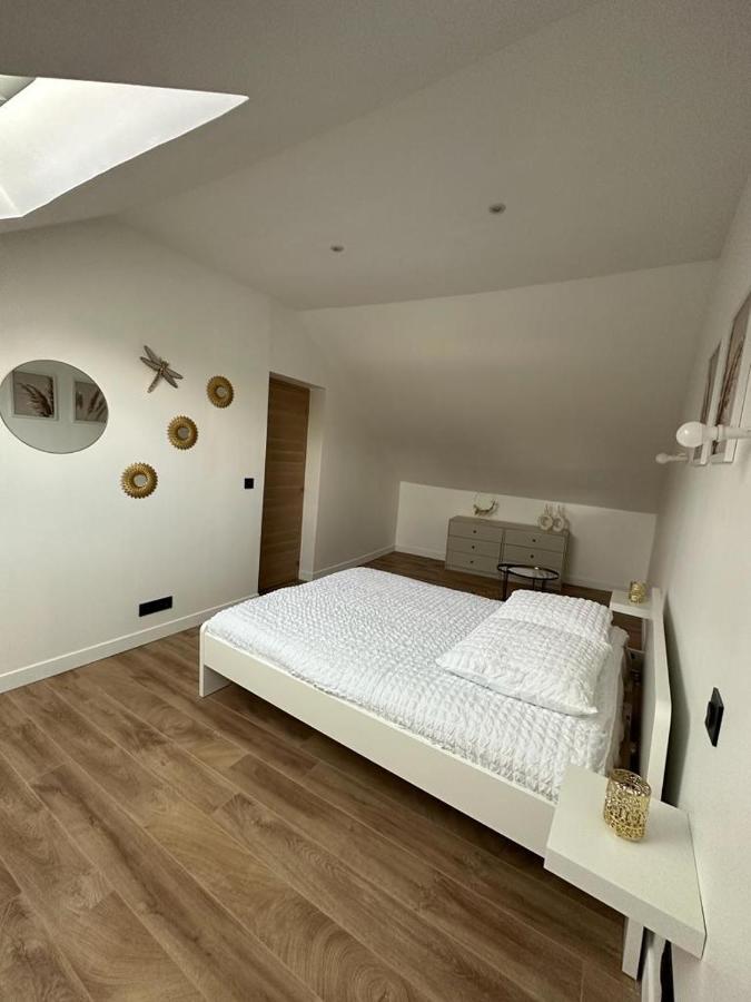 Chambres Dans Maison Neuve Au Style Chic Et Boheme Villeneuve-sous-Dammartin Exterior photo
