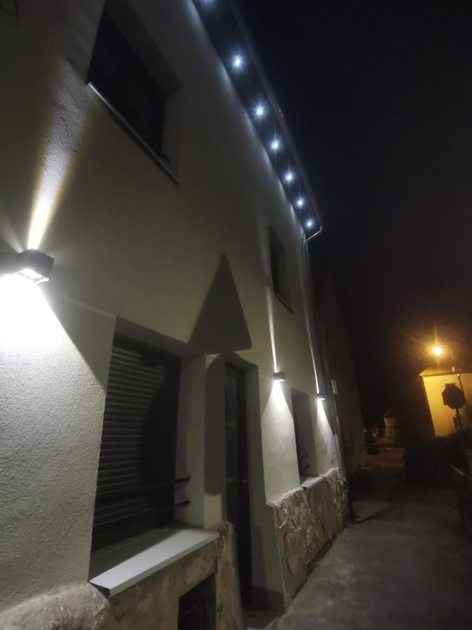 Chambres Dans Maison Neuve Au Style Chic Et Boheme Villeneuve-sous-Dammartin Exterior photo