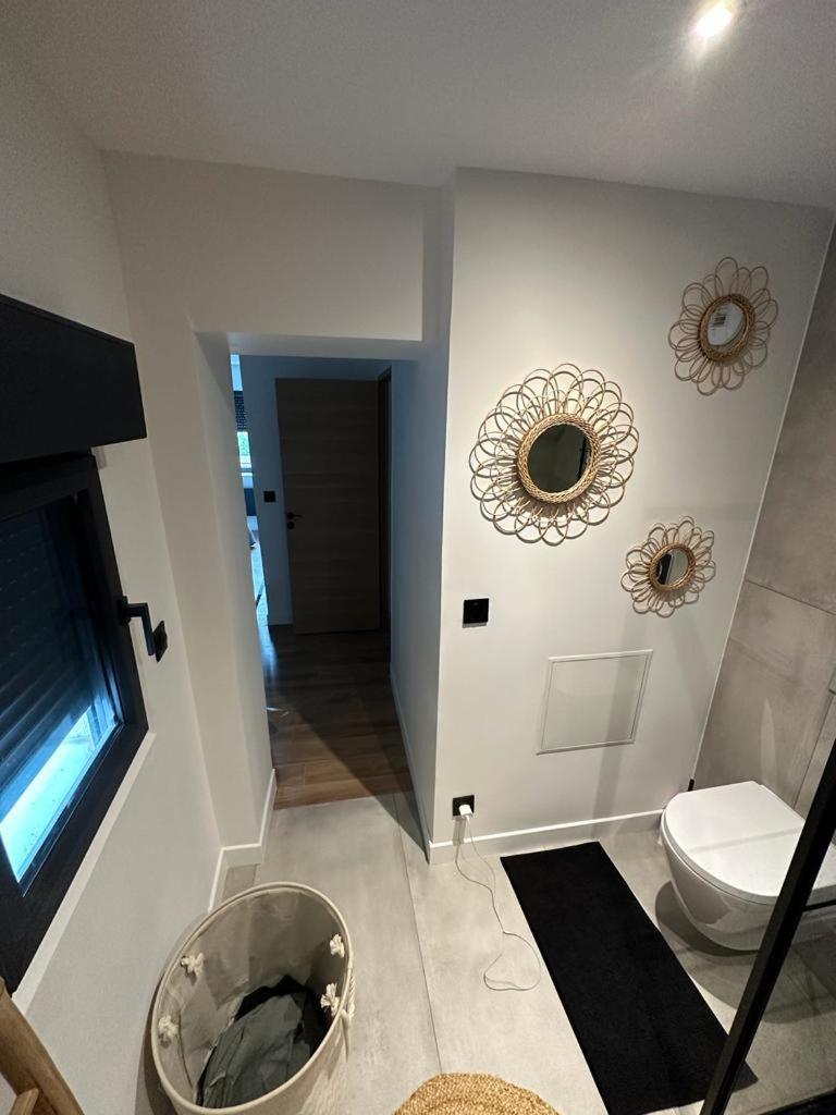 Chambres Dans Maison Neuve Au Style Chic Et Boheme Villeneuve-sous-Dammartin Exterior photo